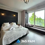365pam - Biale I Czarne W Dominikanie Przy Morzu *