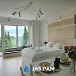 365pam - Biale I Czarne W Dominikanie Przy Morzu