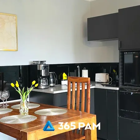 Biale I Czarne W Dominikanie Przy Morzu - 365pam Apartment Sianożęty