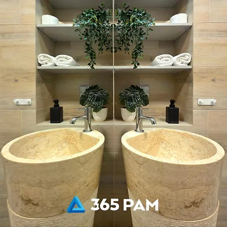 365pam - Biale I Czarne W Dominikanie Przy Morzu * Sianożęty