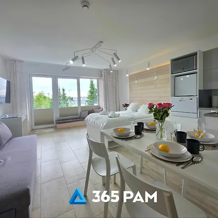 365pam - Biale I Czarne W Dominikanie Przy Morzu Sianożęty