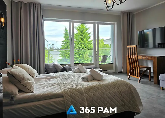 365pam - Biale I Czarne W Dominikanie Przy Morzu シャノジェンティ